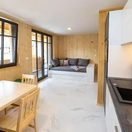 Pr 'agotnik & Apartamento *