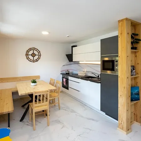 Pr 'agotnik & ボーヒニ