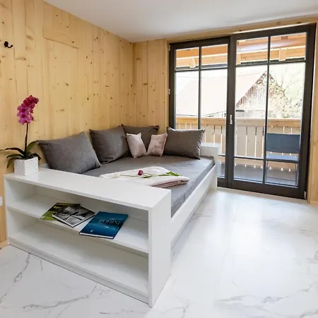 Pr 'agotnik & * ボーヒニ