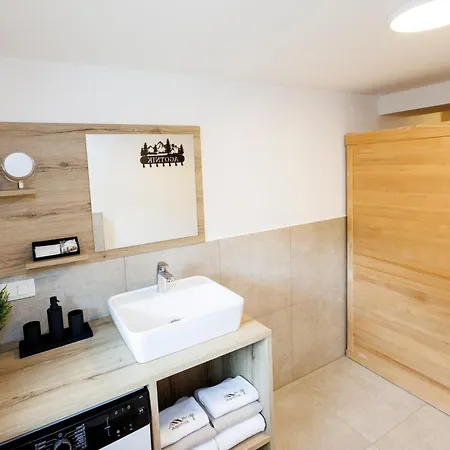 Apartmán Pr 'agotnik &