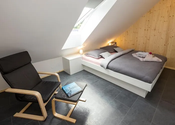 Apartman Pr 'agotnik & *