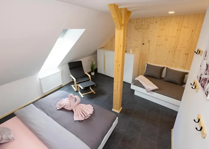 Pr 'agotnik & Apartamento