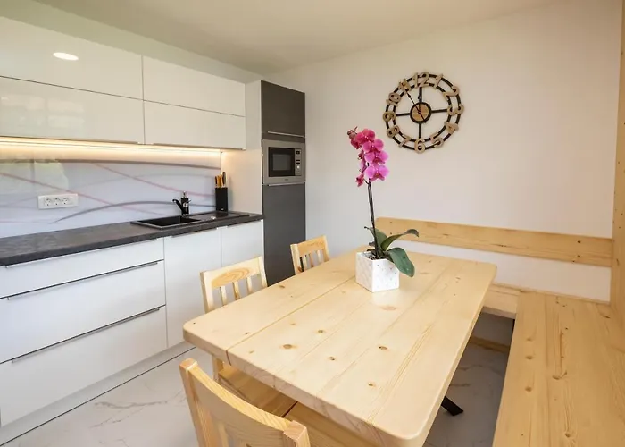 Pr 'agotnik & Apartamento *